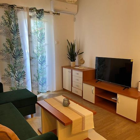 App&Rooms Anica Kampor Екстериор снимка