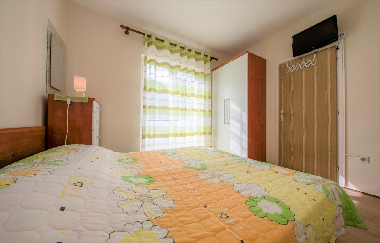 App&Rooms Anica Kampor Екстериор снимка